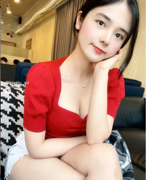 想被治疗!南韩清纯小护士YuJu:工作服下的白皙欧派!
