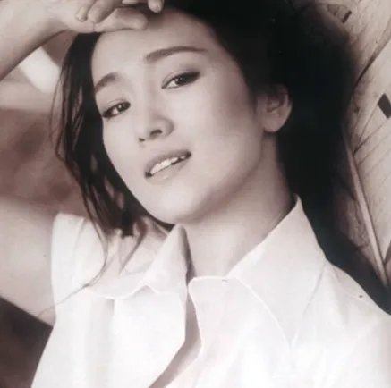 黄和祥与巩俐离婚后,为何能成为亲人