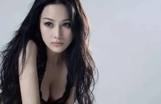 张馨予为什么名声不好 原来是和这件事有关