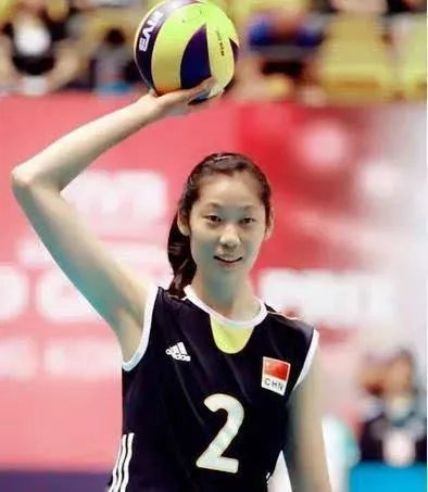 美国女排是什么水平,世联赛一场未输,怎么被中国打得溃不成军?