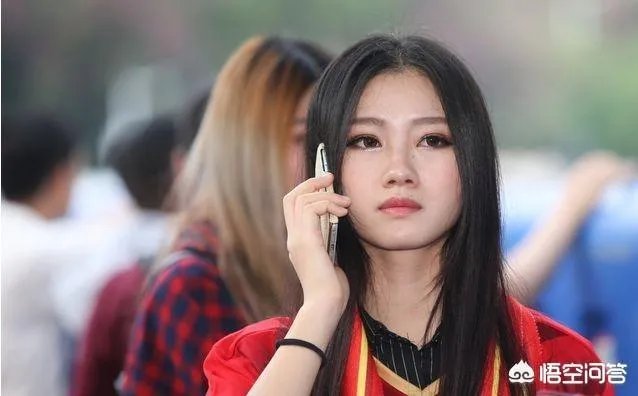 千里通电话打一成语的结果是什么？