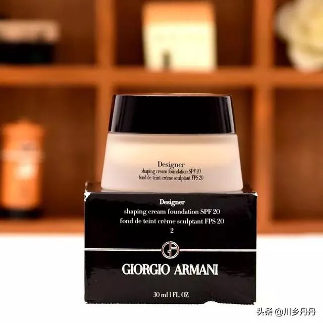 阿玛尼的粉底液怎么样?