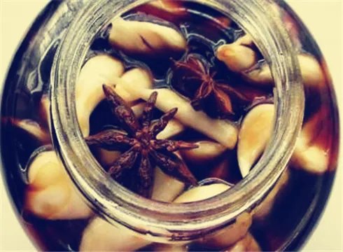 10斤白皮蒜腌制糖蒜的方法,怎么腌制好吃