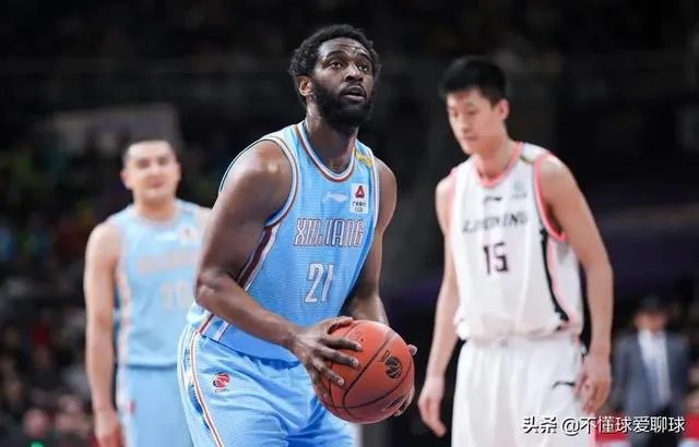 伊恩·克拉克与新疆男篮俱乐部签约后,新疆队实力如何?能否与广东一战?