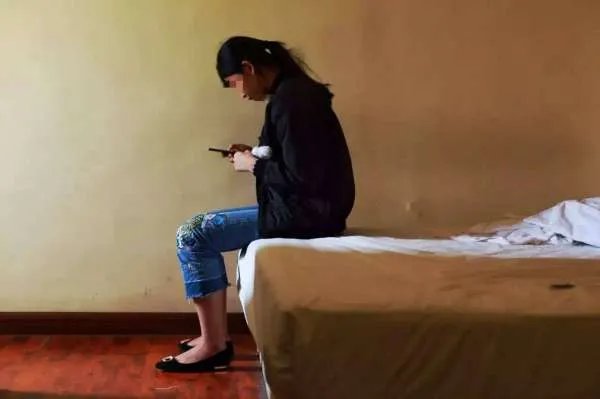 福建女子发现与她同居4年的男友居然是女人,她为什么之前一直都没发现?
