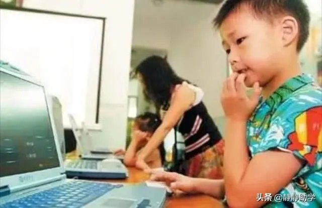 现在湖北没有解封、小孩要回贵州读书怎么办?