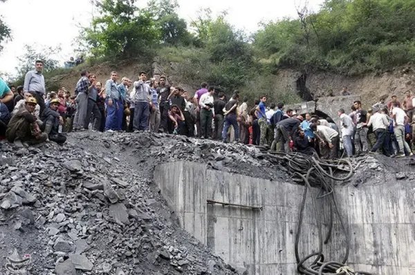 土耳其北部一煤矿爆炸：已致28人死亡，仍有近50人被困，事故起因什么？
