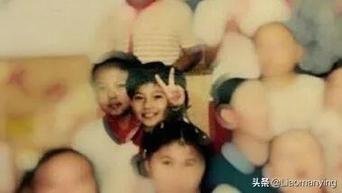攀枝花2岁小孩被困车内30多分钟,民警砸窗救人, 你怎么看?