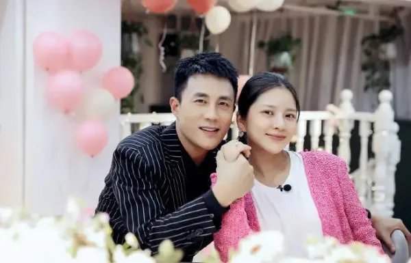 杜淳老婆王灿晒美照庆生,你看好他们夫妻间的感情吗?