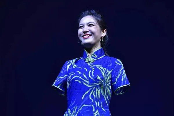 如何评价隐形的翅膀?剧情怎么样?