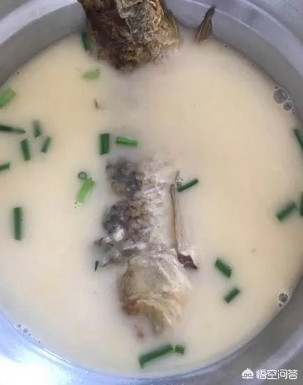 怎样熬鲫鱼汤?