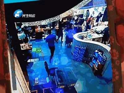 怎么看西安一商场用餐者因地震逃单6万,但是还是有不少顾客已返回结账?