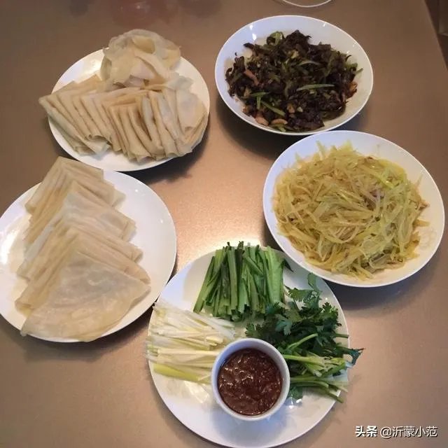 如何快速的烙春饼?