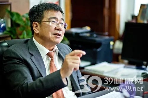 医生哥波子：新媒体蓬勃发展 网络全科医生呼之欲出