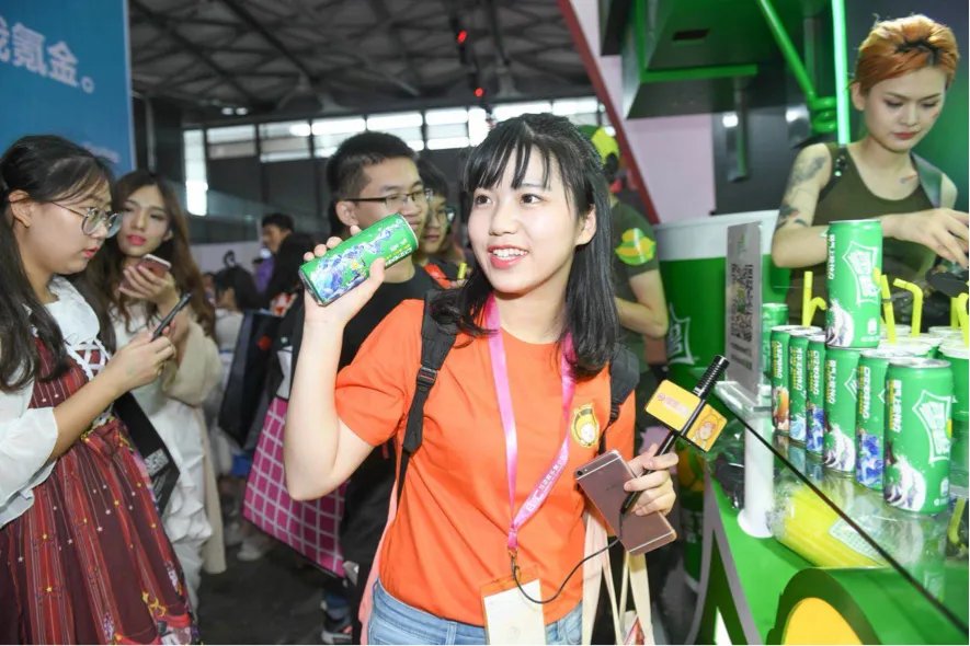 真情实感送福利!奇遇俱乐部CJ大型福利泳池受热捧