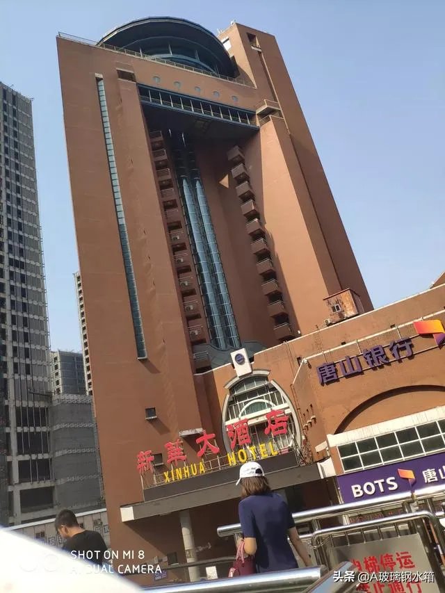 说到成都和重庆,你会想到哪几个关键词?