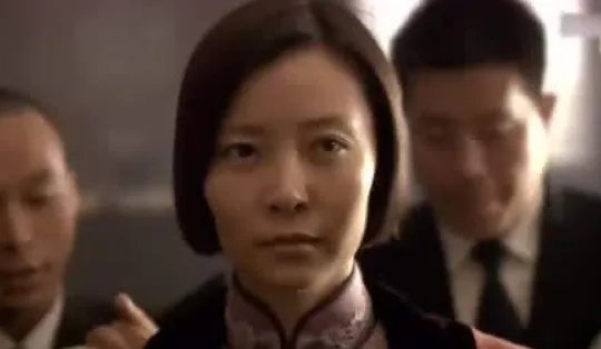 瞿霞怎么死的