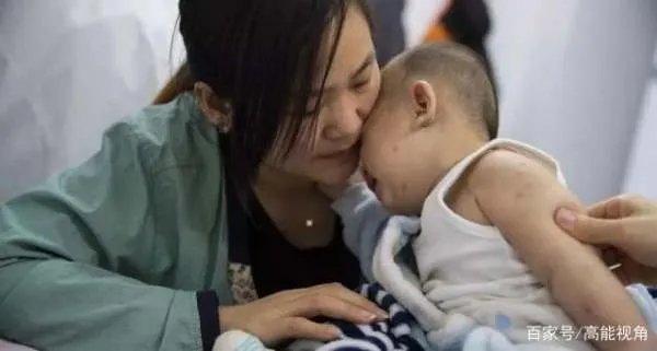 女子嫁贫困男子,家人极力反对,孩子患病后求娘家却被说活该,怎么办?