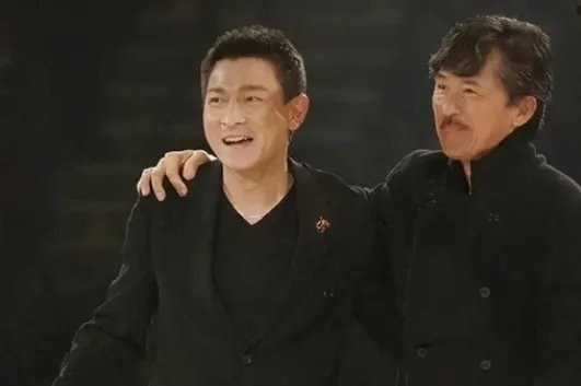 四哥是谁???