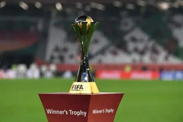你如何看待日本放弃2021届世俱杯举办权这件事?