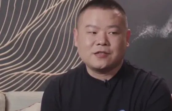 岳云鹏疑有三胎儿子，是事实还是媒体造谣？