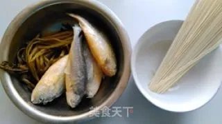 雪菜黄鱼面