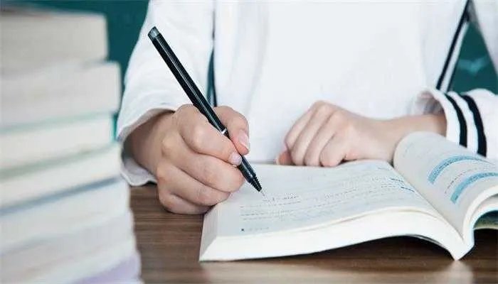 差之毫厘谬以千里的意思是什么 差之毫厘谬以千里的意思是