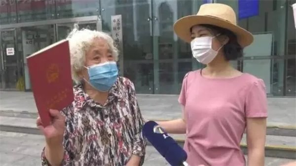 连菜刀都要AA的夫妻离婚了,他们为何而离婚?