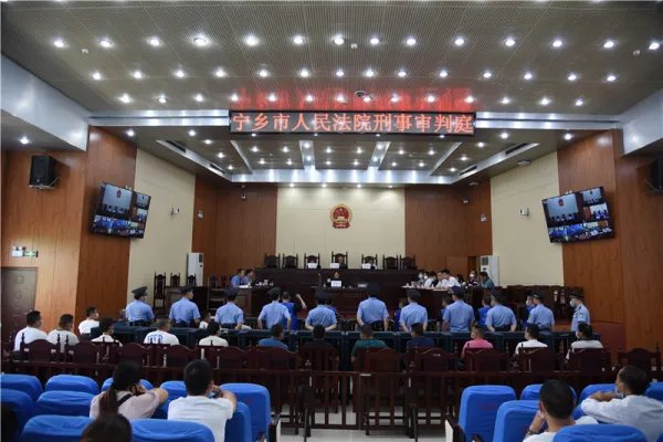 400吨储备粮神秘消失,这背后究竟有什么猫腻?