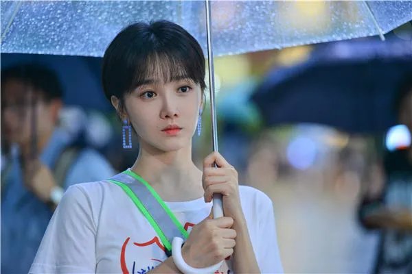 于小彤方否认与陈小纭分手?是为了热度还是事实?