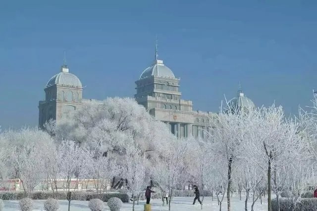 吉林市是不是中国唯一一个与省同名的城市？