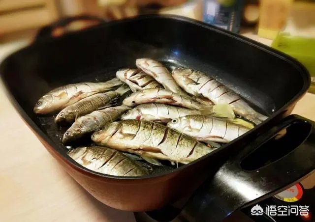 怎样熬鲫鱼汤?
