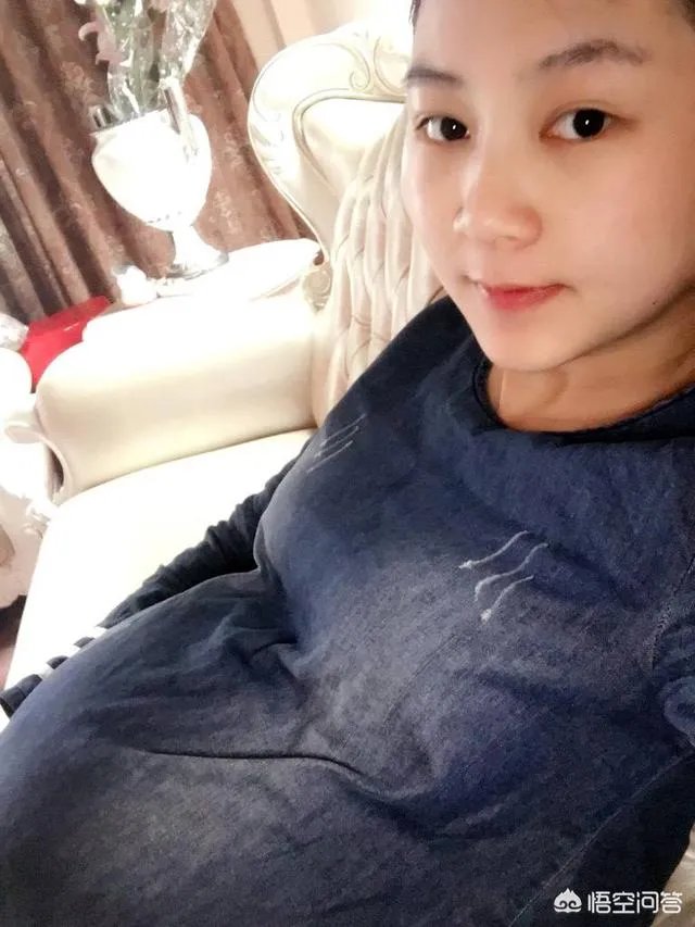 怀了双胞胎，他们会在妈妈肚子里打架吗？