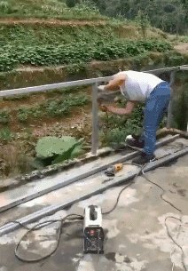 有哪些搞笑gif动画呢?