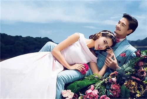 女生短发婚纱照怎么拍好看 短发新娘的婚纱照图片