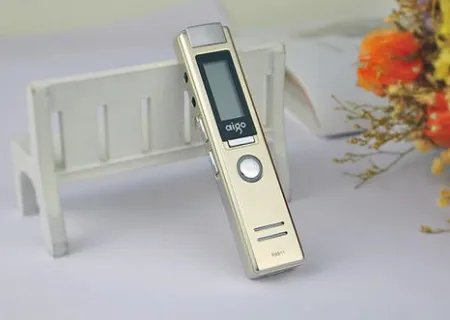什么牌子的录音笔最好?