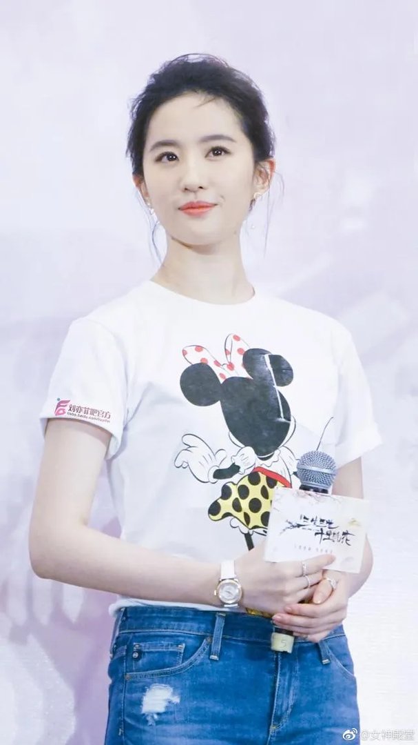 刘亦菲出演花木兰,大家怎么看?