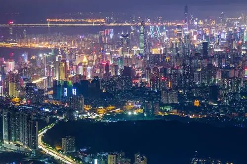 你如何看待深圳人口余额不足150万这件事?