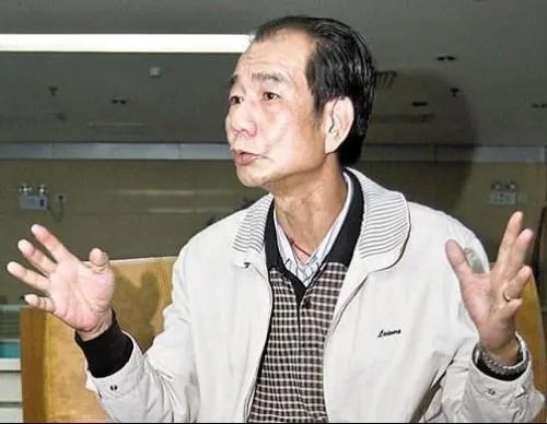 区少坤的介绍