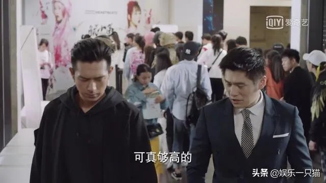 电视剧《亲爱的,热爱的》里面的主演李现,几天微博粉丝突破1000万,你怎么看?