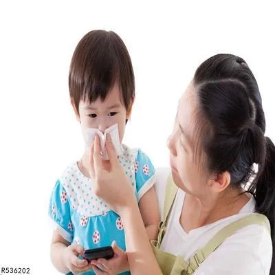 脖子上热出痱子怎么办 夏季怎么预防痱子